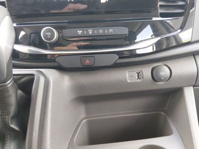 2023 Ford Transit Passenger Wagon - Photo 13