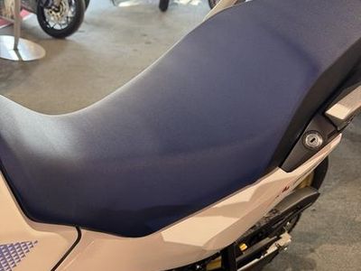 2025 Honda Transalp - Photo 11