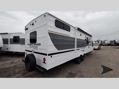 2025 Forest River RV Wildwood X-Lite - Photo 4
