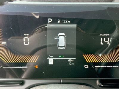 2026 Kia Carnival Hybrid — photo 11 view