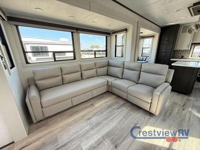 2026 Keystone RV Alpine Avalanche Edition - Photo 11