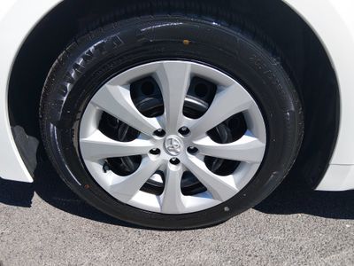 2024 Toyota Corolla — photo 10 view