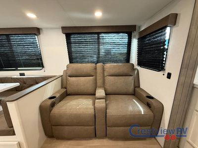 2026 Grand Design Transcend - Photo 8