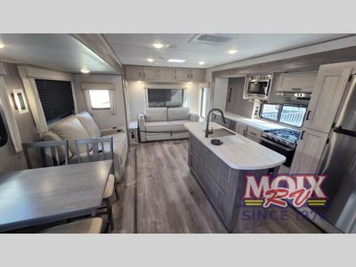 2025 Coachmen RV Catalina Legacy Edition - Photo 3