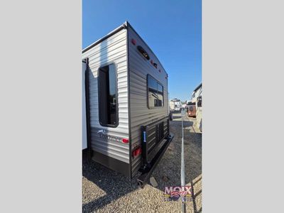 2025 Coachmen RV Catalina Legacy Edition - Photo 30