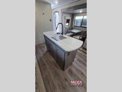 2025 Coachmen RV Catalina Legacy Edition - Photo 11