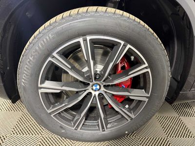 2026 BMW X5 xDrive40i — photo 10 view