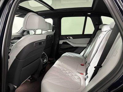 2026 BMW X5 xDrive40i — photo 19 view