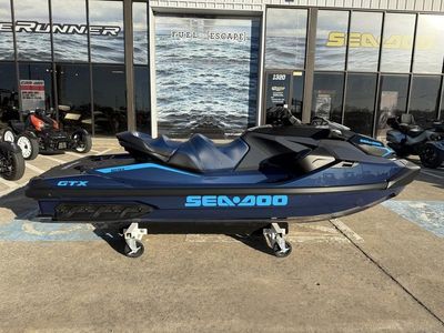 2026 Sea-Doo GTX 230 Tech, Audio, iDF, iBR - Photo 1