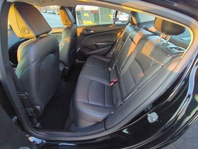 2018 Chevrolet Cruze - Photo 15