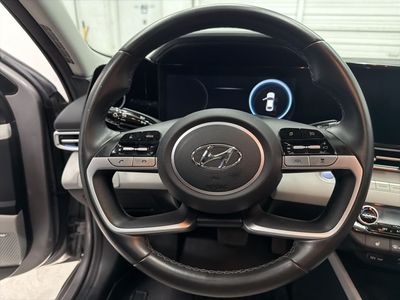 2023 Hyundai Elantra - Photo 16