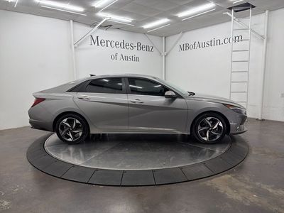 2023 Hyundai Elantra - Photo 8