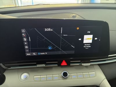 2023 Hyundai Elantra - Photo 33
