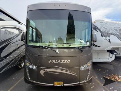 2016 Thor Motor Coach Palazzo — front three-quarter view