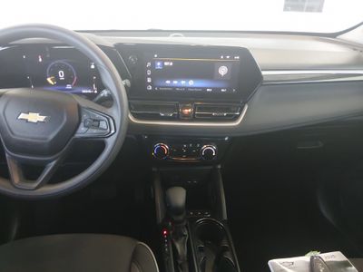 2025 Chevrolet Trailblazer - Photo 13