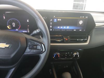 2025 Chevrolet Trailblazer - Photo 16