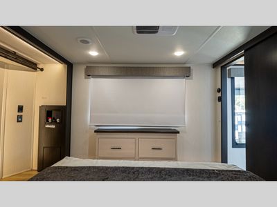 2026 Forest River RV Sabre - Photo 36