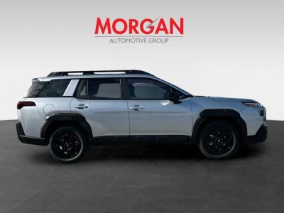 2026 Subaru Outback — photo 8 view
