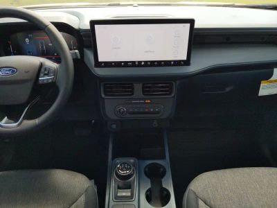 2025 Ford Maverick — photo 14 view