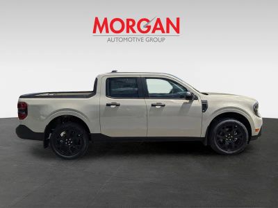 2025 Ford Maverick — photo 8 view