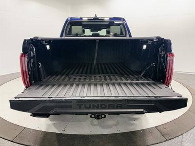 2022 Toyota Tundra Hybrid - Photo 11
