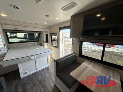 2025 Jayco Eagle - Photo 4