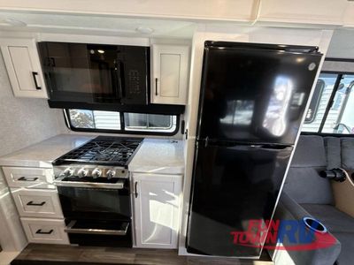 2025 Jayco Eagle - Photo 11