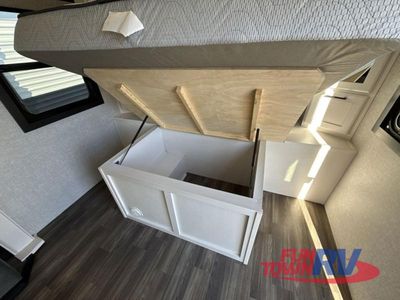 2025 Jayco Eagle - Photo 35