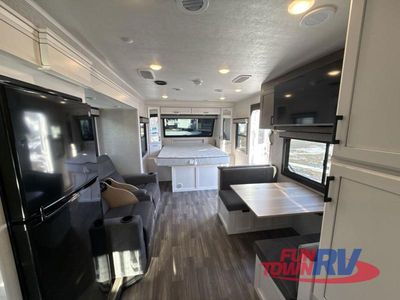 2025 Jayco Eagle - Photo 3