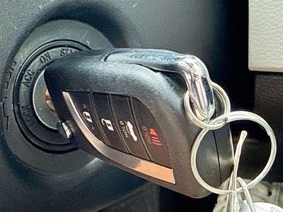 2025 Toyota Corolla Hybrid - Photo 34