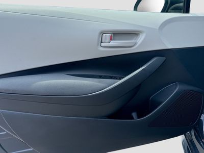 2025 Toyota Corolla Hybrid - Photo 20