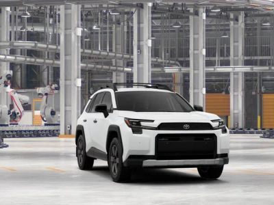 2026 Toyota RAV4 - Photo 18