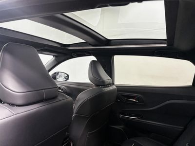 2025 Toyota Crown - Photo 5