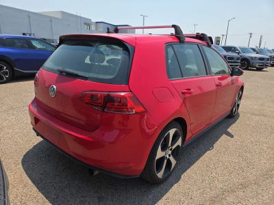 2017 Volkswagen Golf GTI — interior view