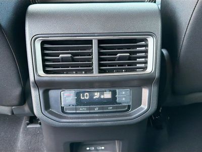 2026 Volkswagen Atlas - Photo 18