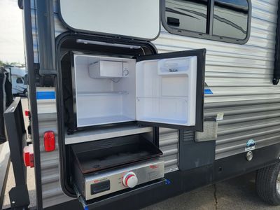 2023 Coachmen Catalina Legacy - Photo 6