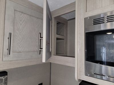 2023 Coachmen Catalina Legacy - Photo 28