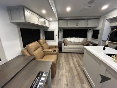2026 Brinkley Model Z - Photo 11