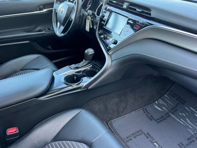 2018 Toyota Camry - Photo 15
