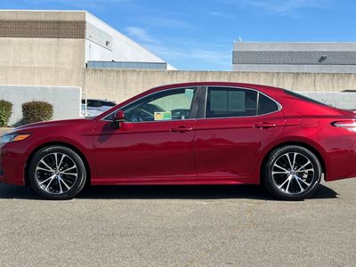 2018 Toyota Camry - Photo 9