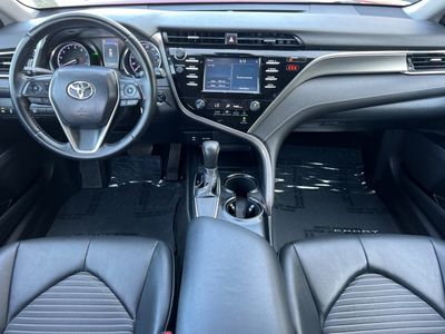 2018 Toyota Camry - Photo 3