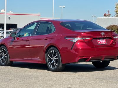 2018 Toyota Camry - Photo 7