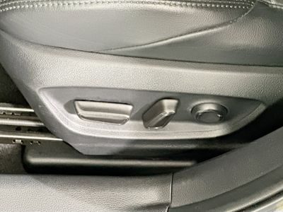 2022 Toyota Corolla - Photo 13