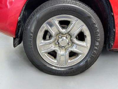 2012 Toyota RAV4 — photo 11 view