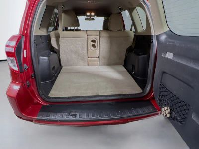 2012 Toyota RAV4 — photo 28 view