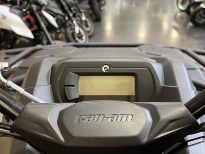 2026 Can-Am Outlander XT 700 - Photo 10