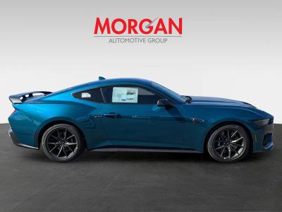 2026 Ford Mustang — photo 10 view