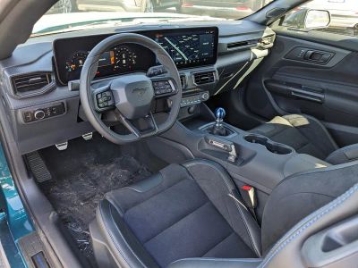 2026 Ford Mustang — photo 15 view