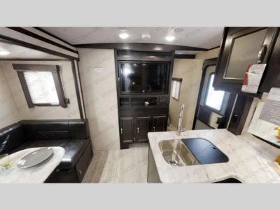 2019 Coachmen RV Spirit Ultra Lite — rear three-quarter view