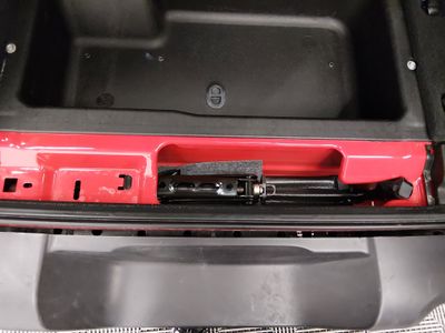 2025 Jeep Wrangler — photo 17 view